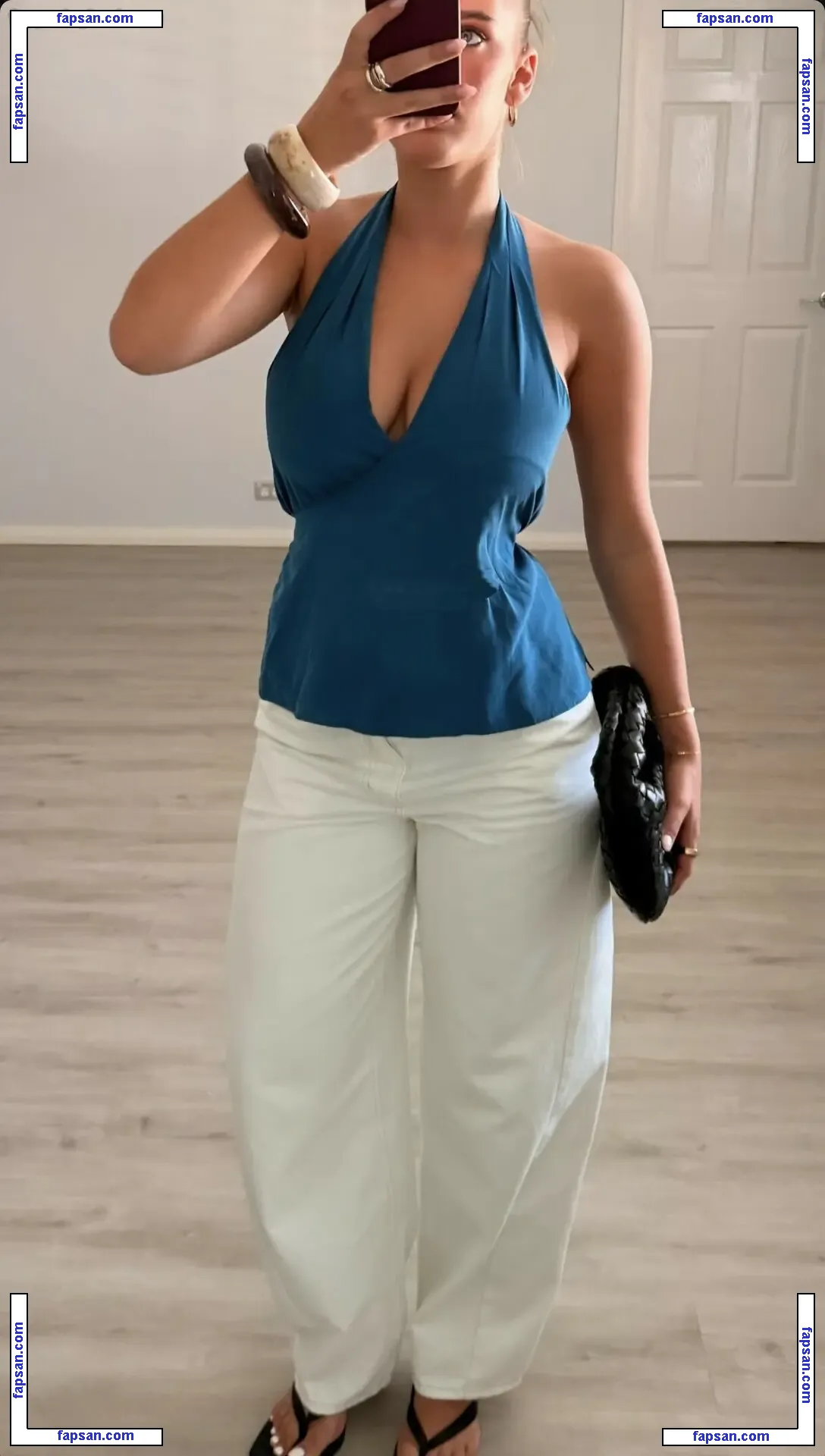 Lauramjj_ nude photo #0048 from OnlyFans