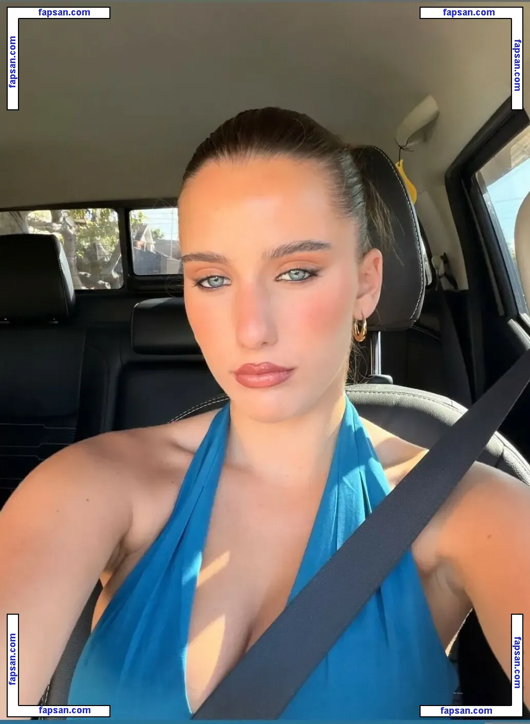 Lauramjj_ nude photo #0049 from OnlyFans