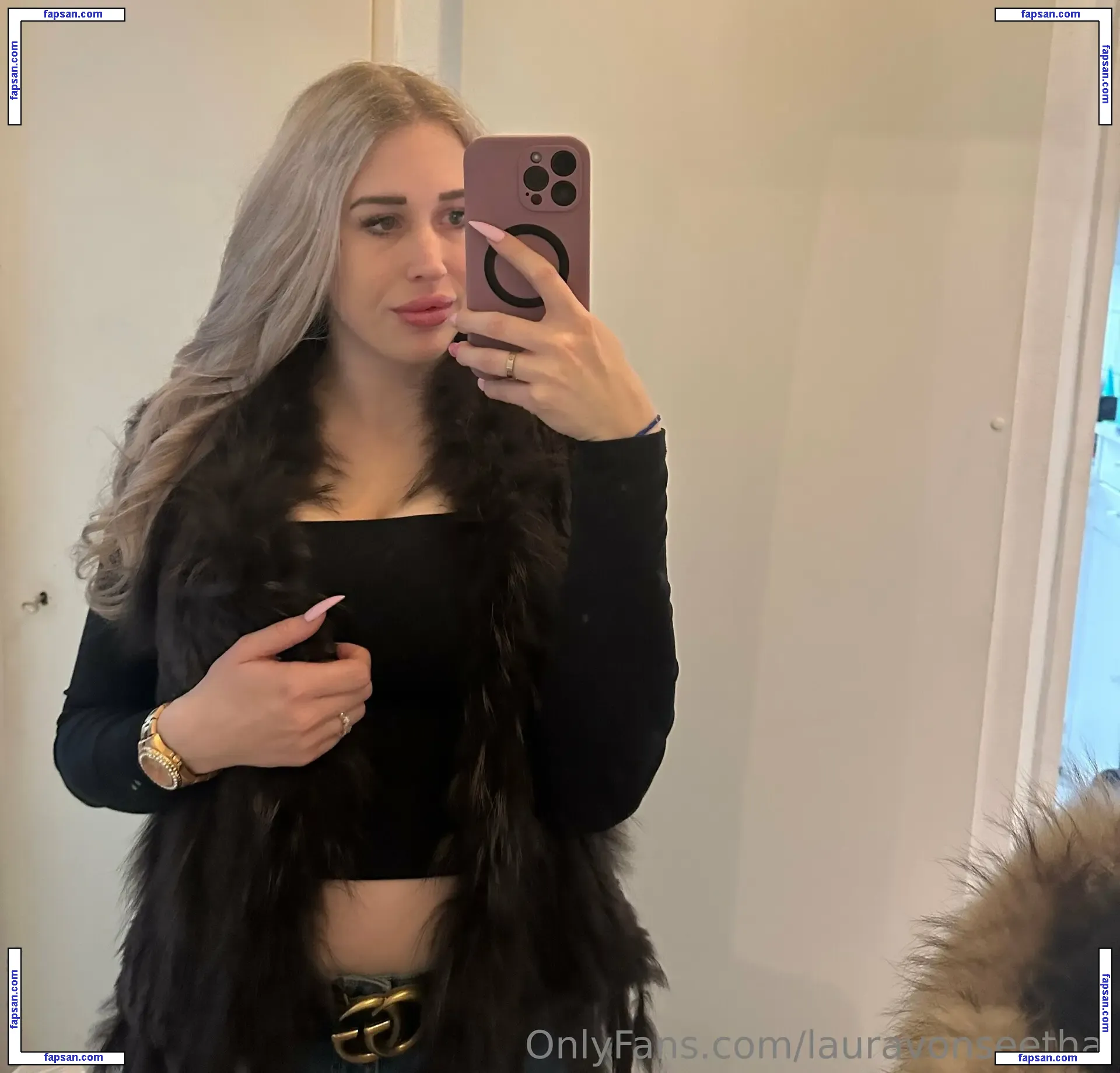 lauravonseethal nude photo #0005 from OnlyFans