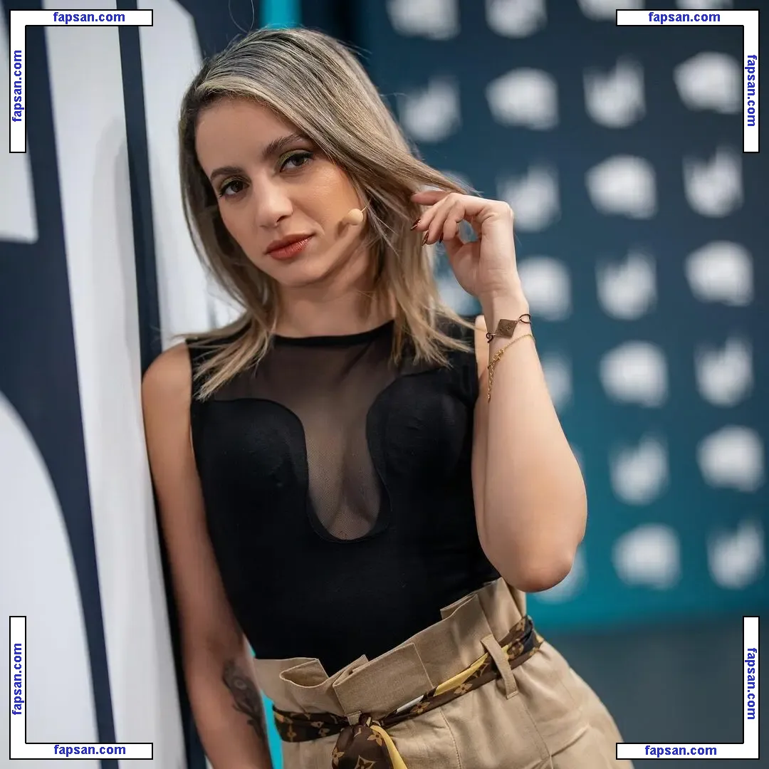 Laure Valée nude photo #0038 from OnlyFans