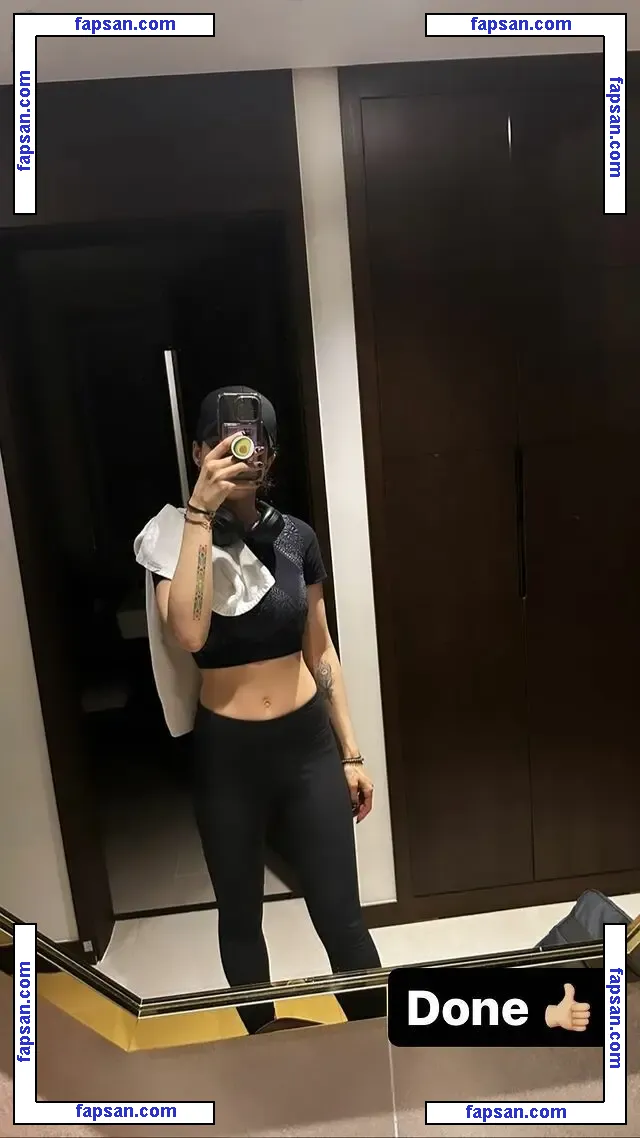 Laure Valée nude photo #0056 from OnlyFans