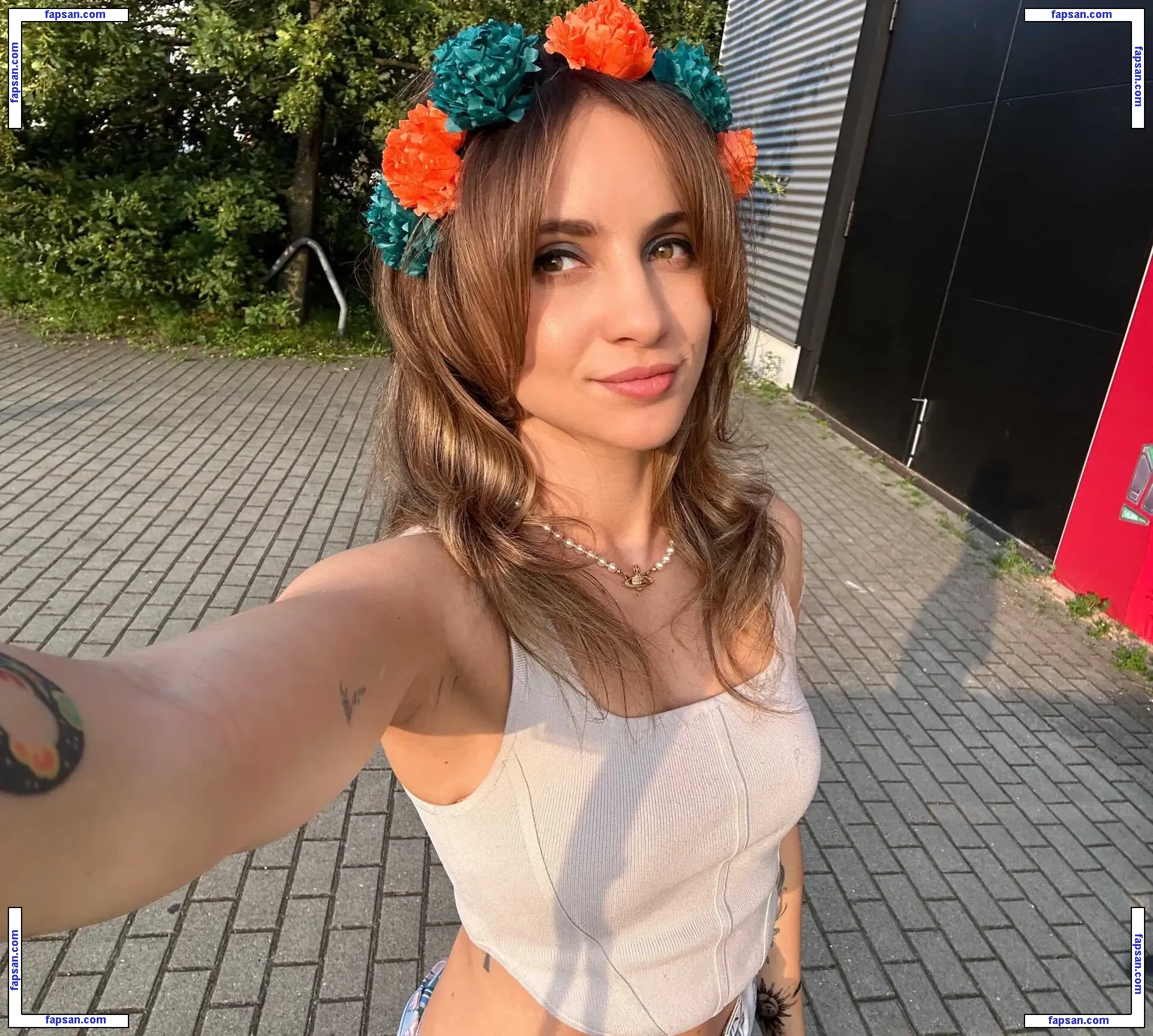 Laure Valée nude photo #0163 from OnlyFans
