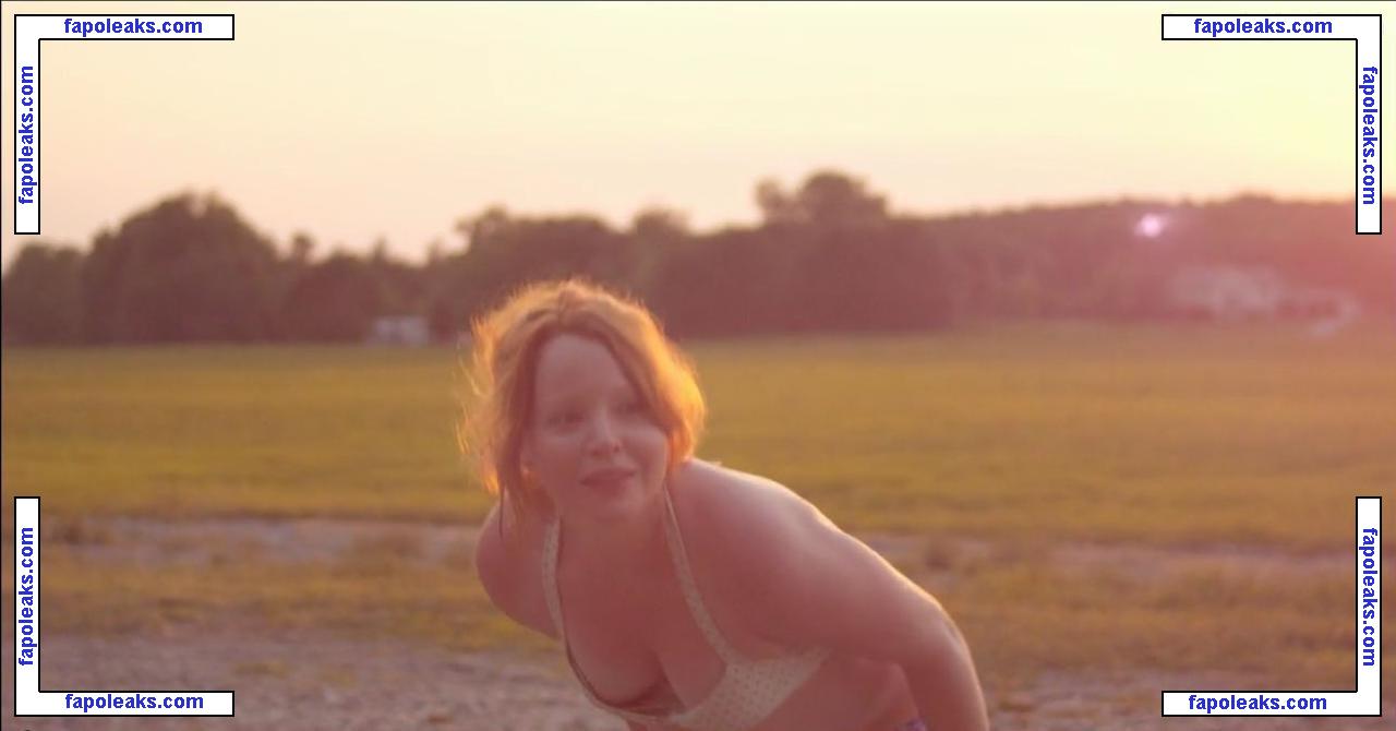 Lauren Ambrose nude photo #0004 from OnlyFans