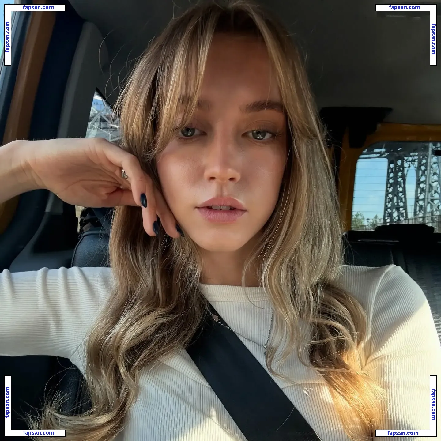 Lauren Cantrell nude photo #0002 from OnlyFans