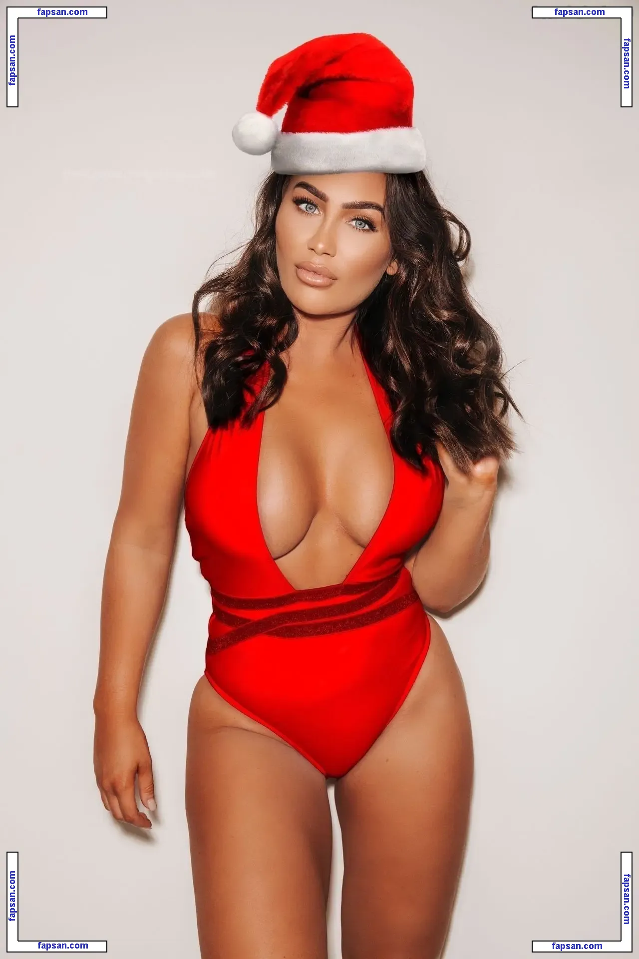 Lauren Goodger nude photo #0755 from OnlyFans