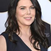 Lauren Graham nude #0001