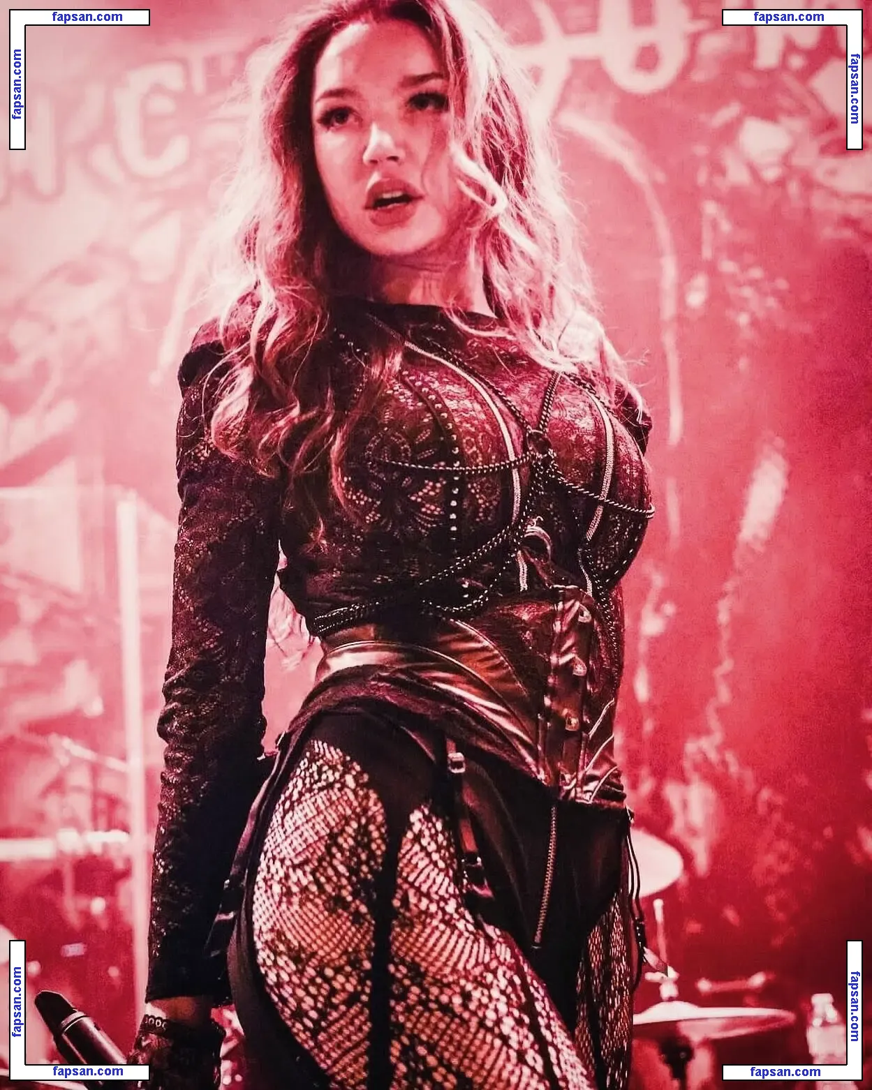 Lauren Hart nude photo #0029 from OnlyFans