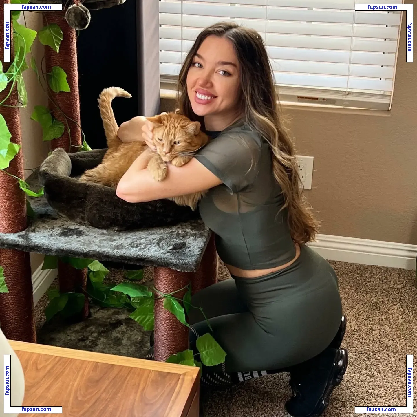 Lauren Hart nude photo #0030 from OnlyFans