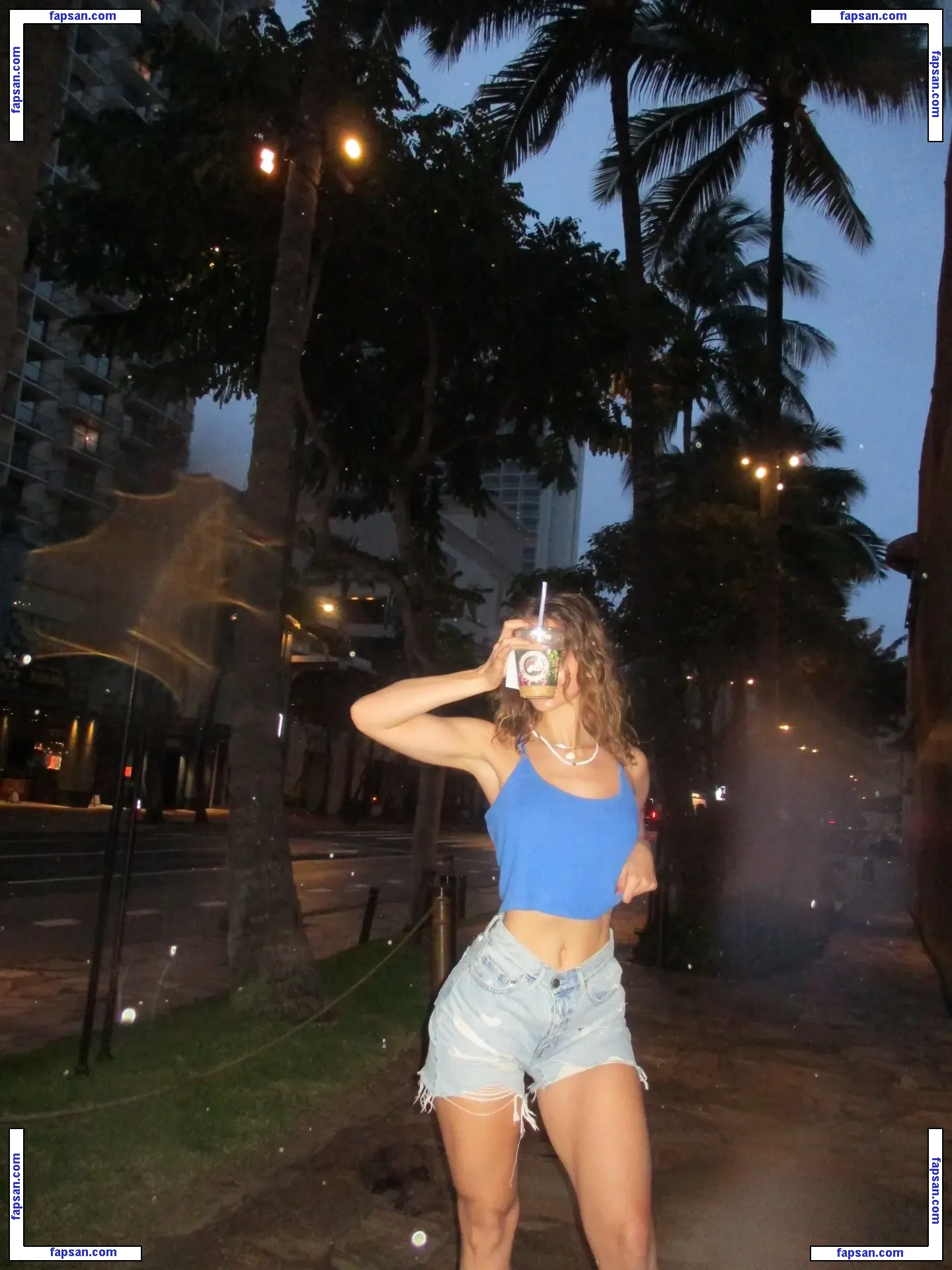 Lauren Johnson голая фото #0036 с Онлифанс