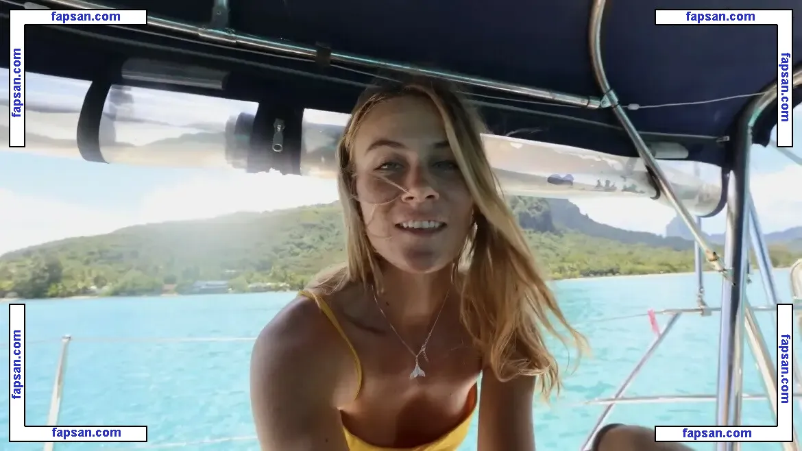 Lauren Landers nude photo #0004 from OnlyFans