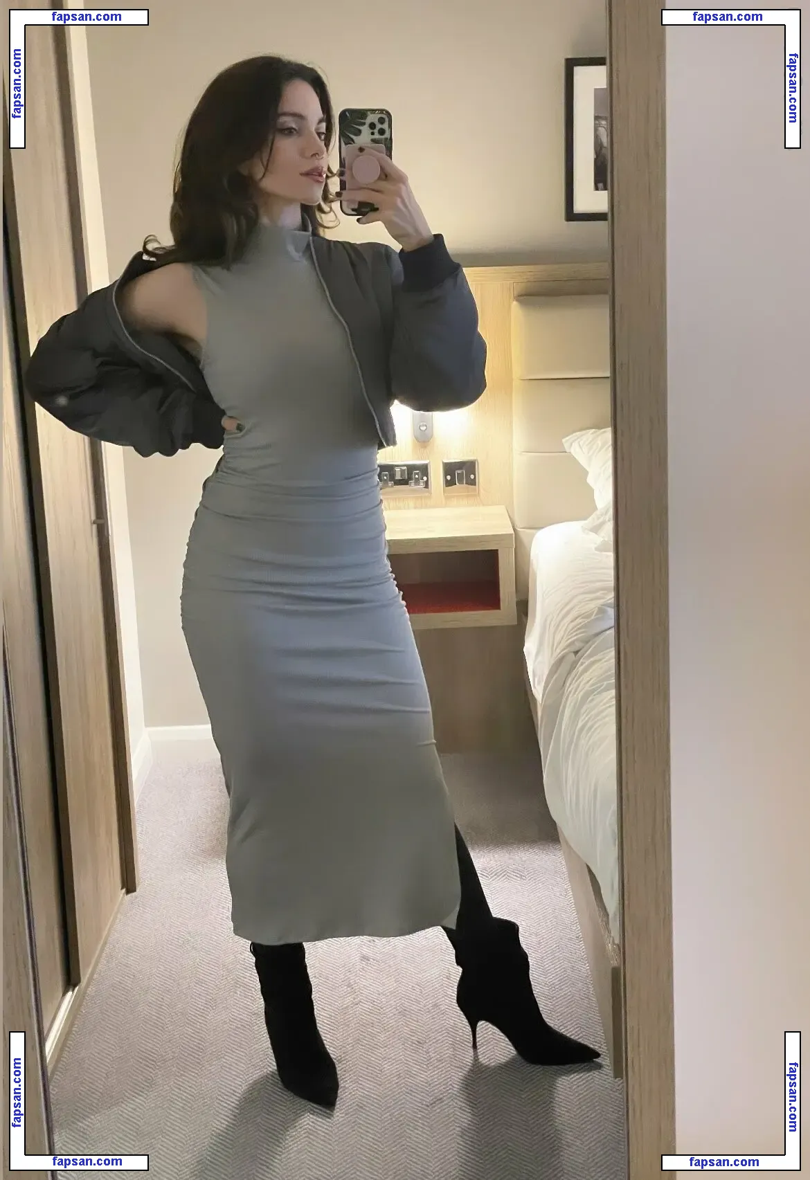 Lauren Lavera nude photo #0011 from OnlyFans