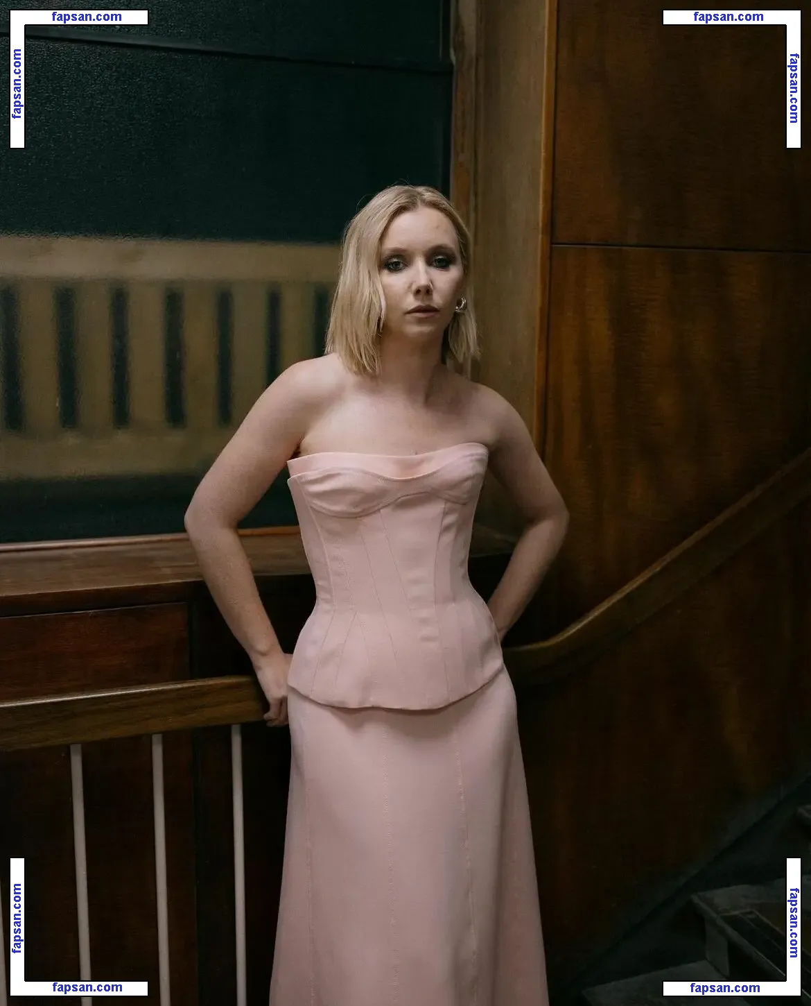 Lauren Lyle nude photo #0013 from OnlyFans