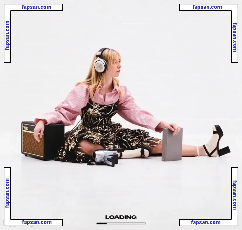Lauren Lyle nude photo #0015 from OnlyFans