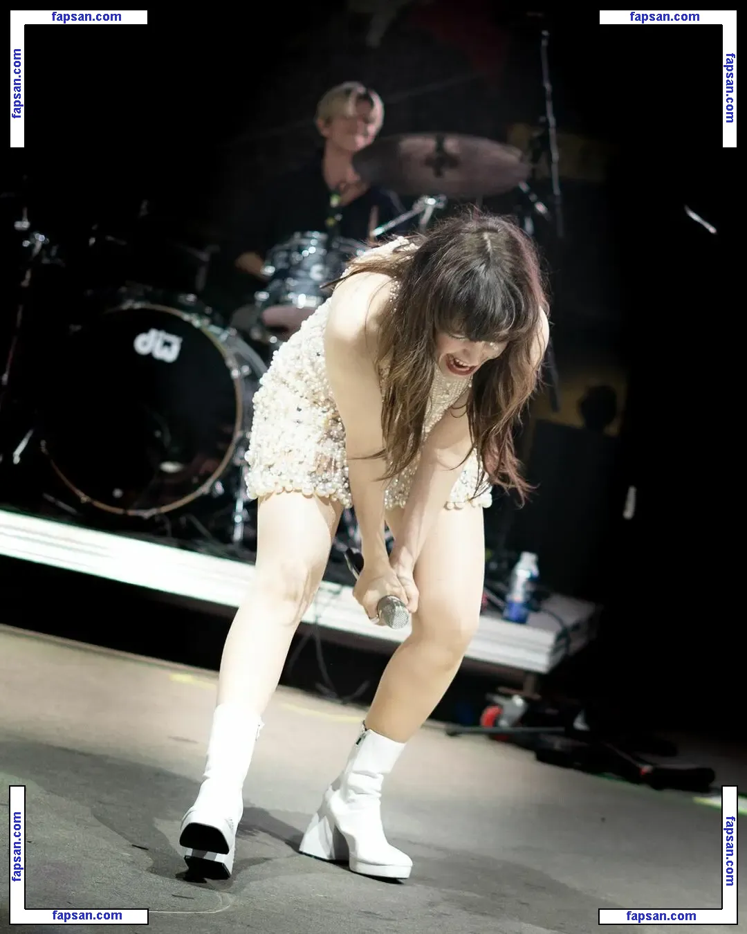 Lauren Mayberry nude photo #0699 from OnlyFans