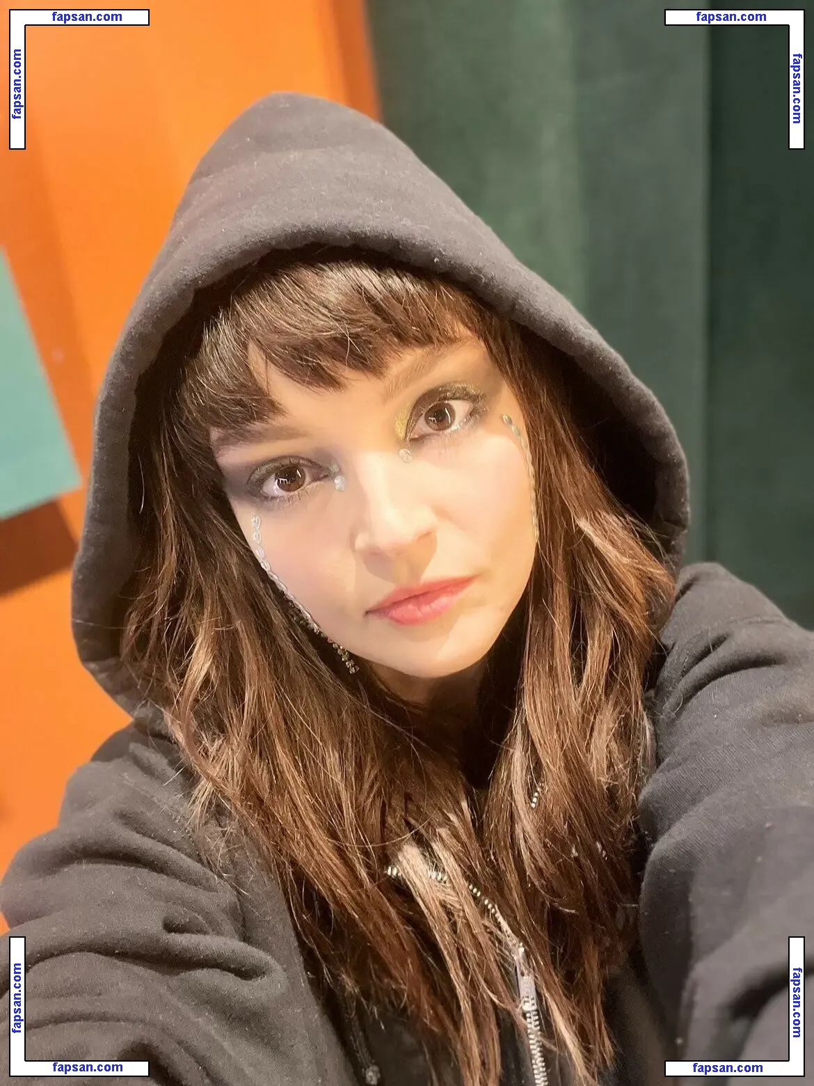 Lauren Mayberry nude photo #0727 from OnlyFans