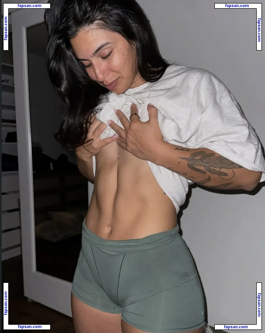 Lauren Rawls голая фото #0017 с Онлифанс