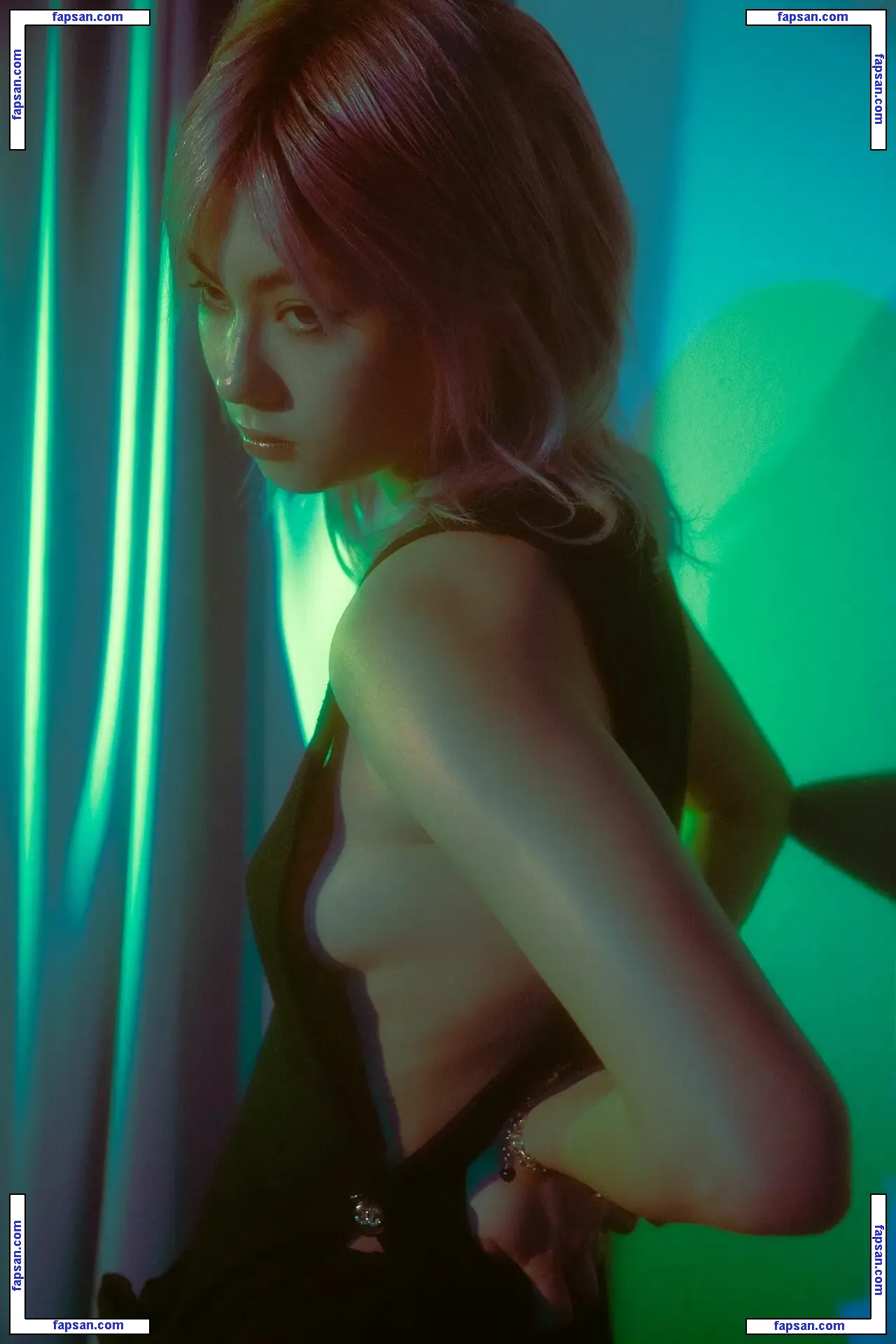 Lauren Tsai nude photo #0117 from OnlyFans