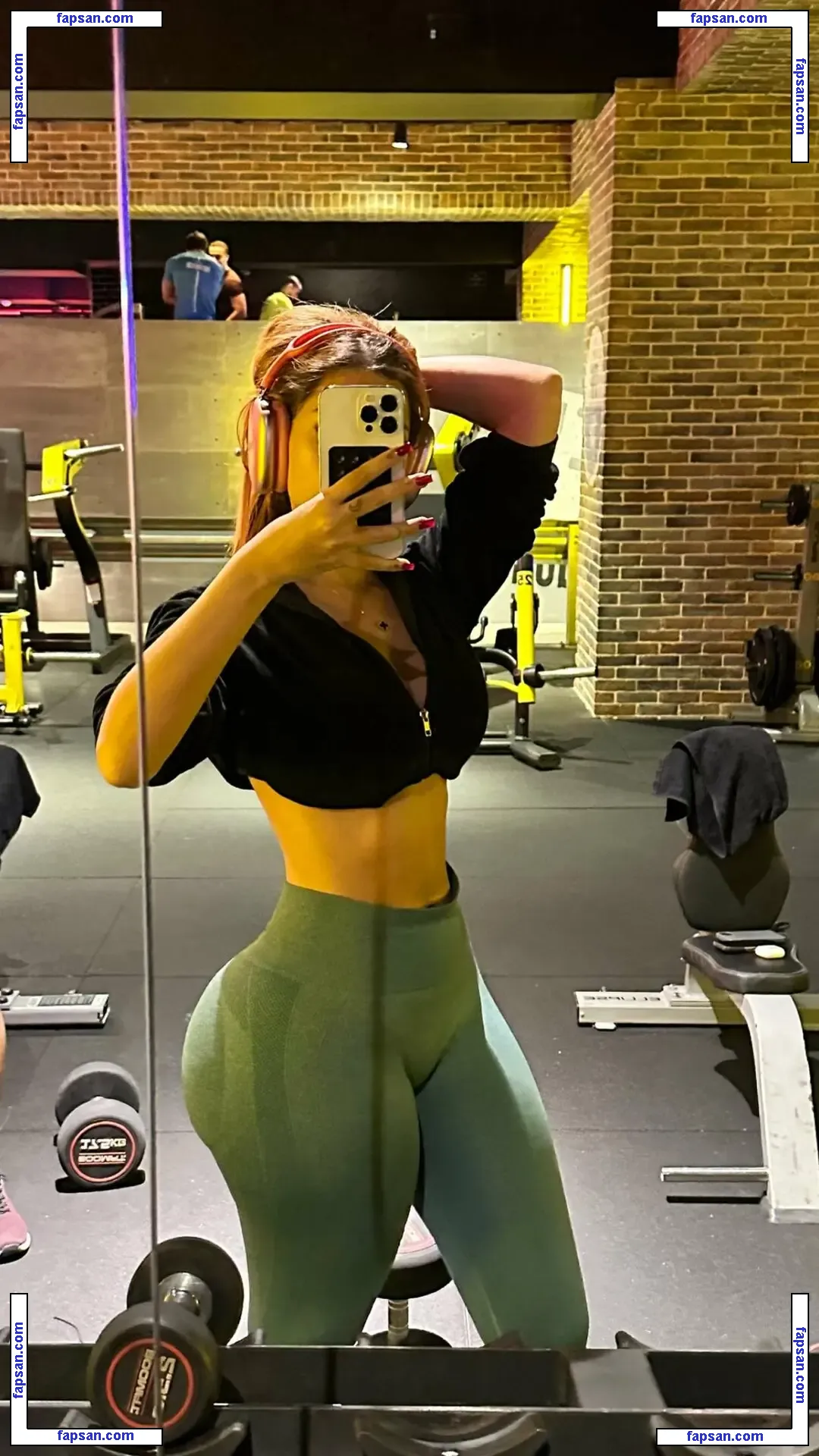 laurgmzz nude photo #0183 from OnlyFans