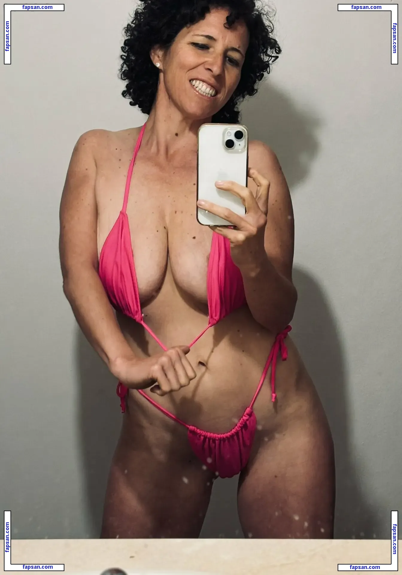 Laurie Argentina nude photo #0040 from OnlyFans