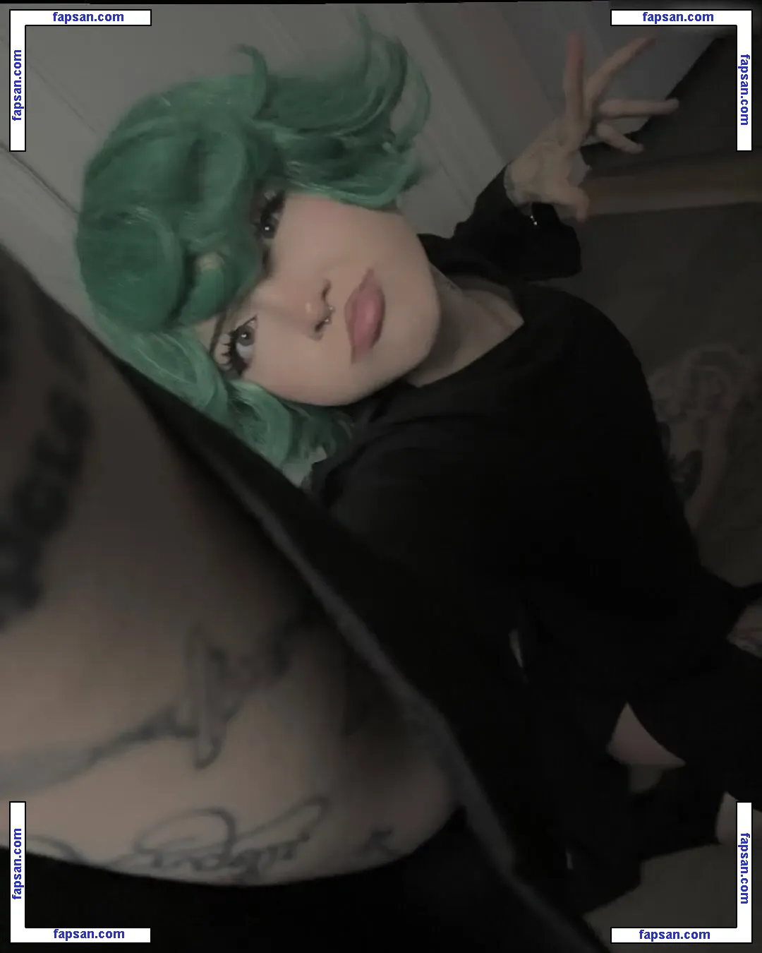 Laurinchhhe nude photo #0062 from OnlyFans