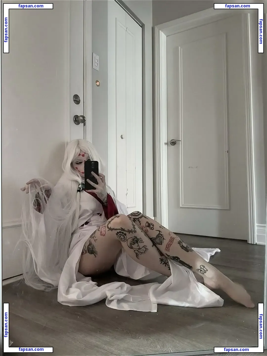 Laurinchhhe nude photo #0072 from OnlyFans