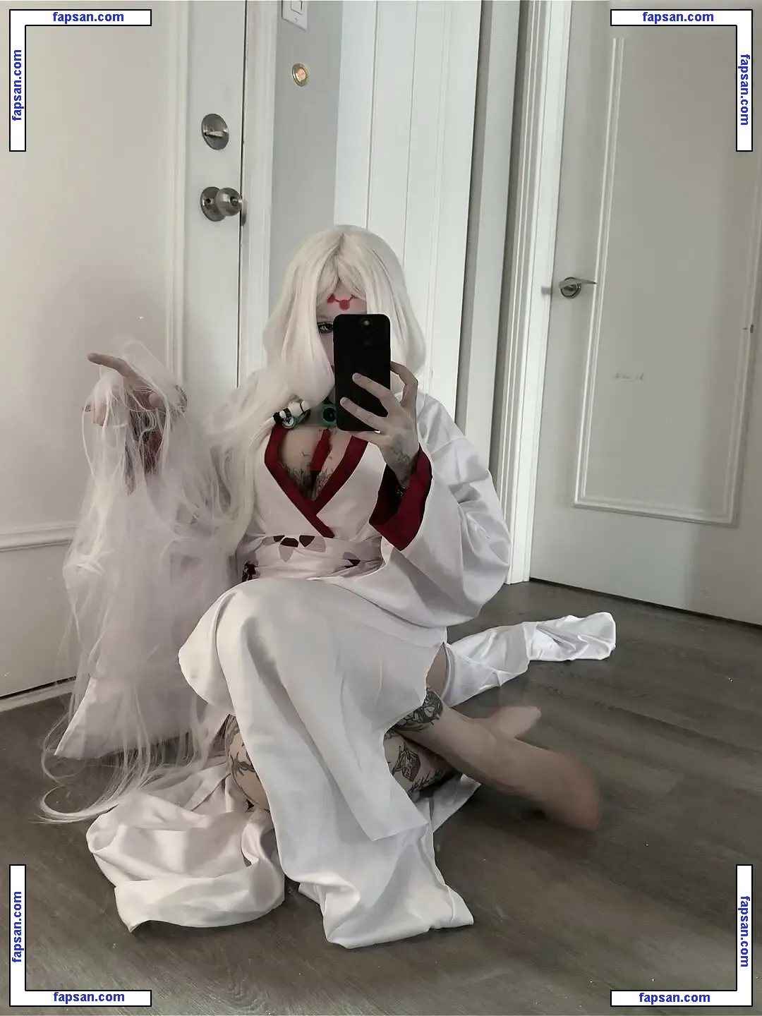 Laurinchhhe nude photo #0081 from OnlyFans