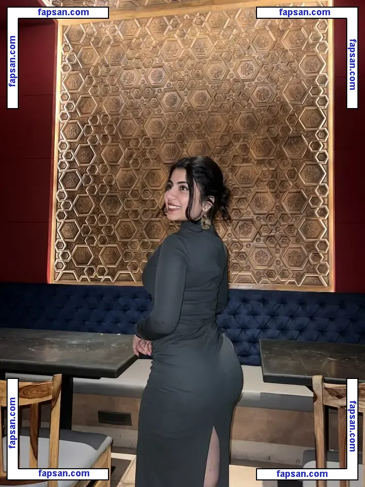 Lavanya Pandiya nude photo #0012 from OnlyFans