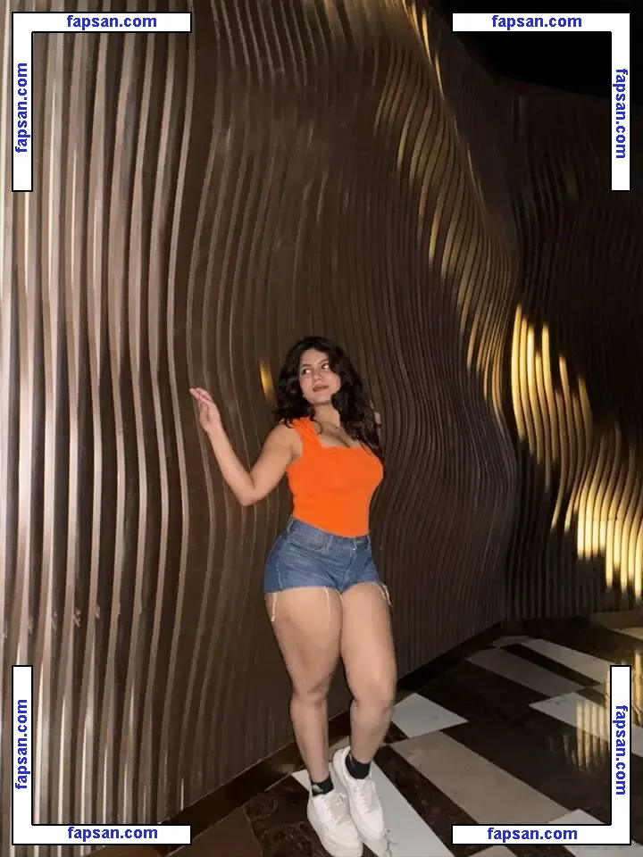 Lavanya Pandiya nude photo #0014 from OnlyFans