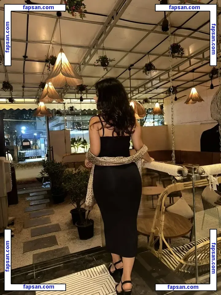 Lavanya Pandiya nude photo #0019 from OnlyFans
