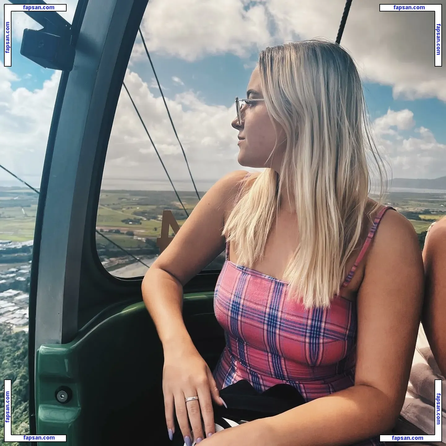 Lavender Baj голая фото #0026 с Онлифанс