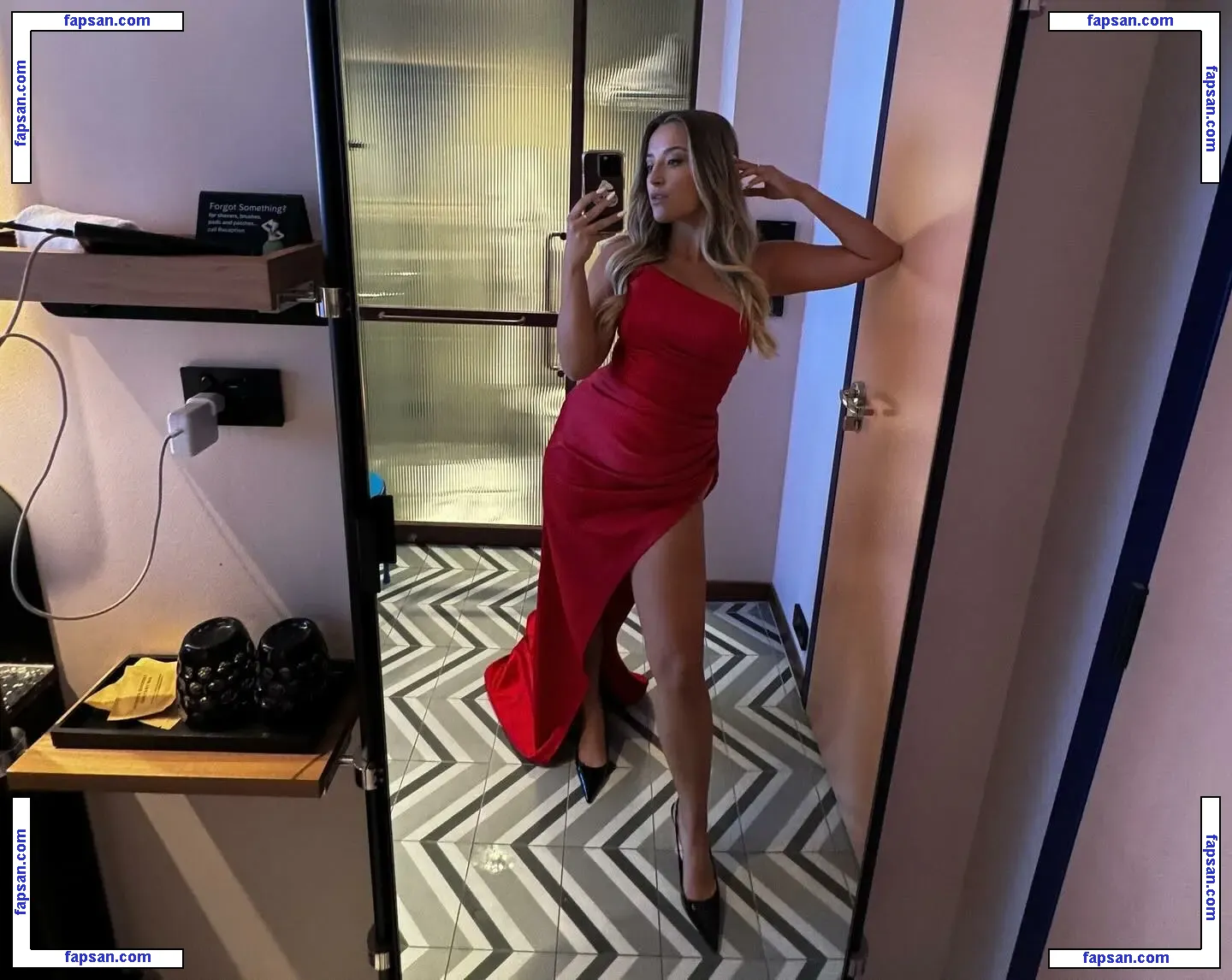 Lavender Baj nude photo #0066 from OnlyFans