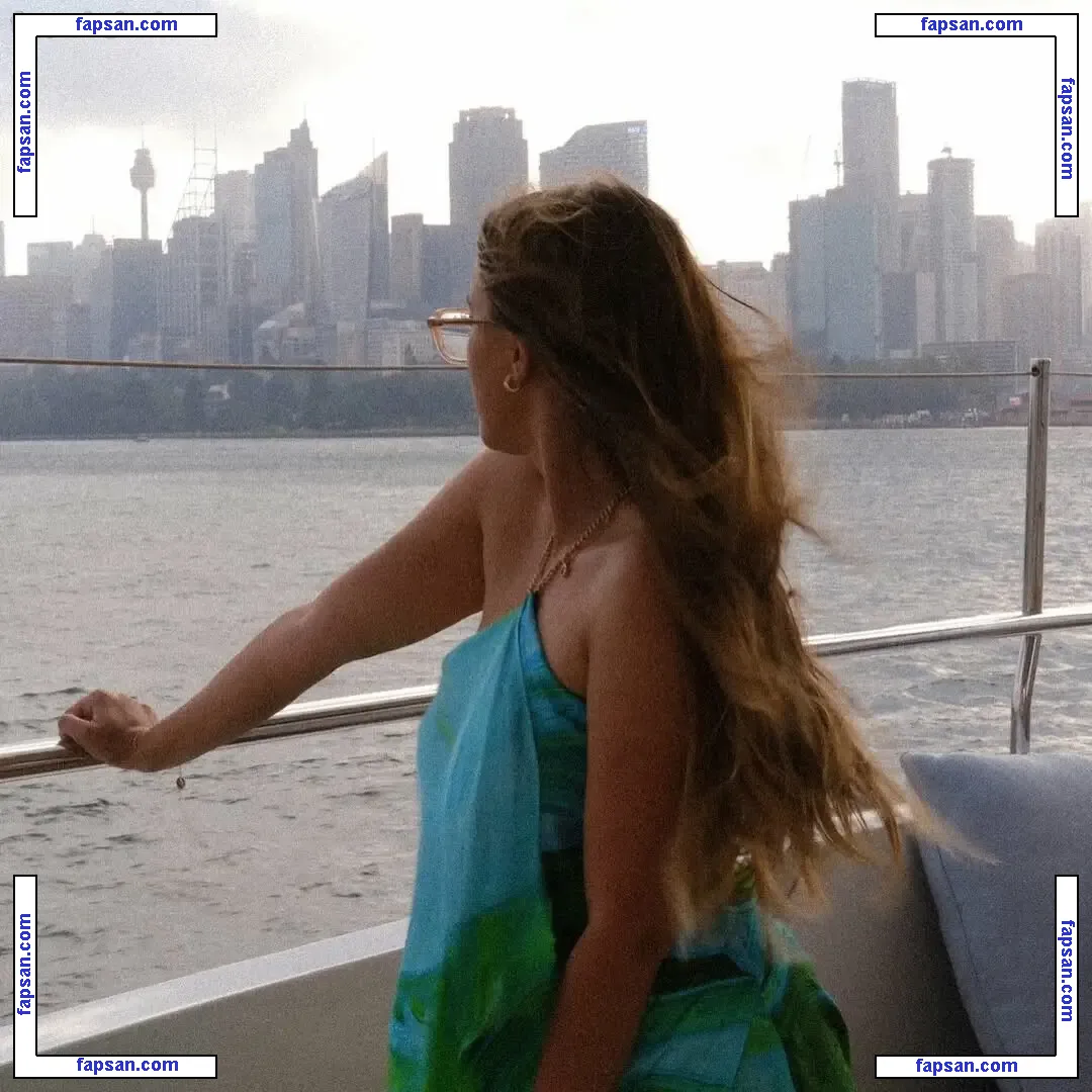 Lavender Baj nude photo #0076 from OnlyFans