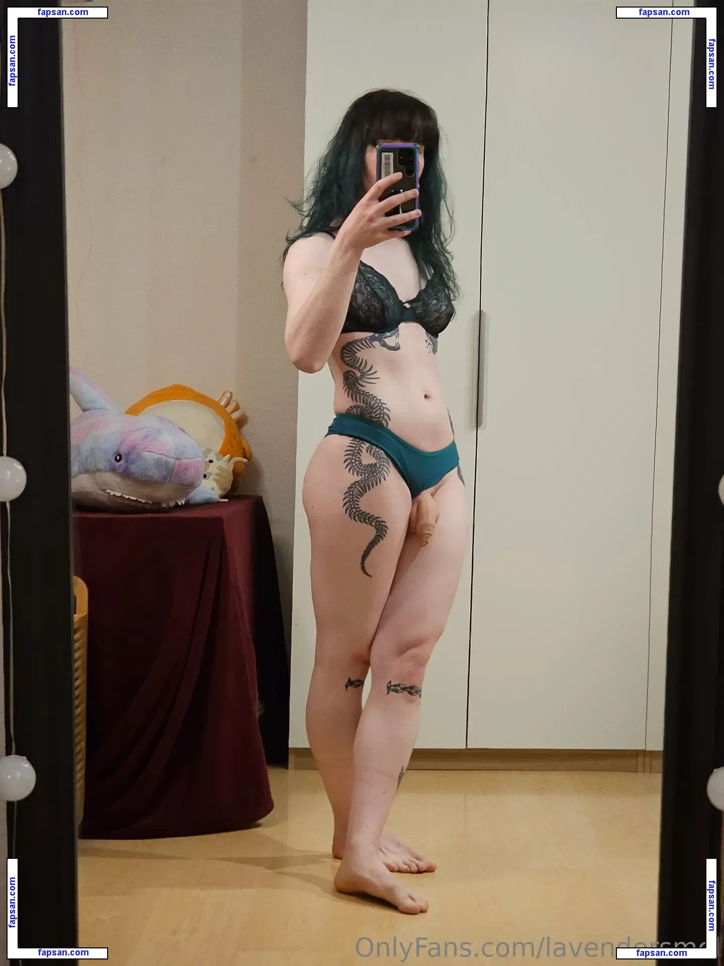 Lavendersmol nude photo #0026 from OnlyFans