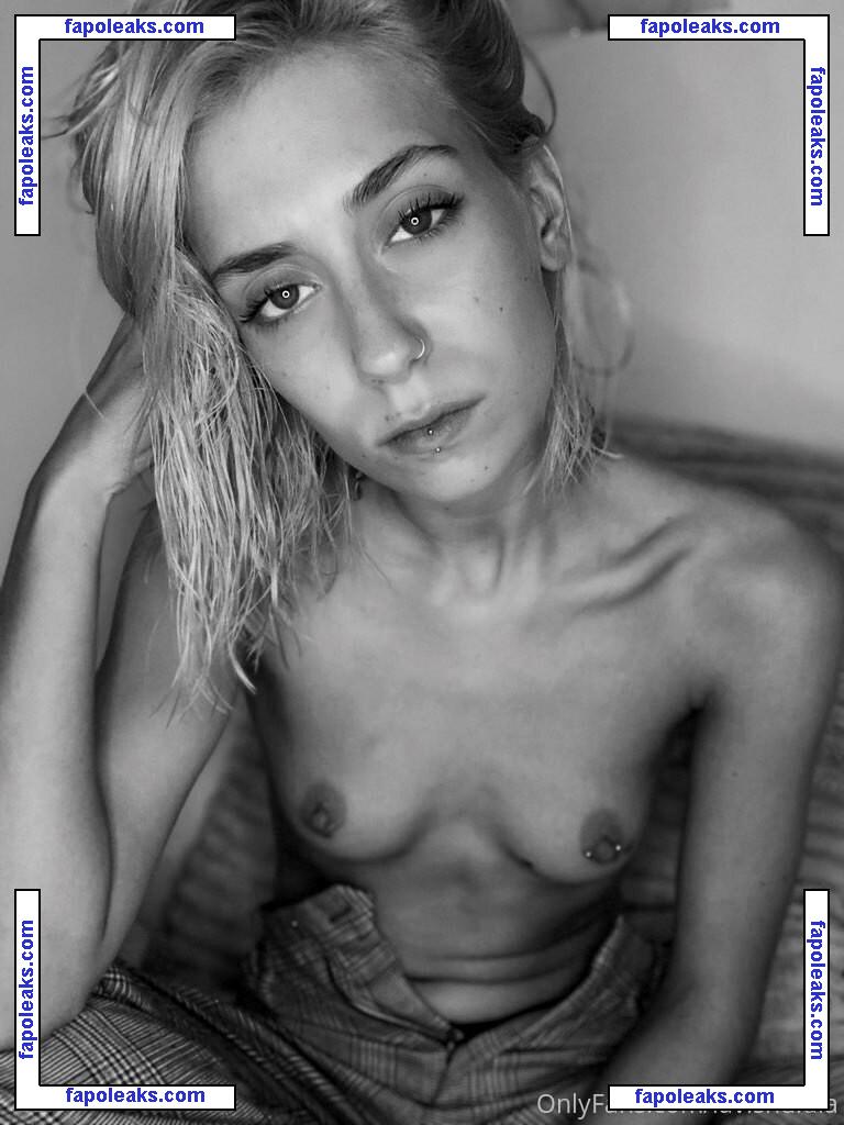 lavishulula / UlulaXx / lavinaluo nude photo #0146 from OnlyFans