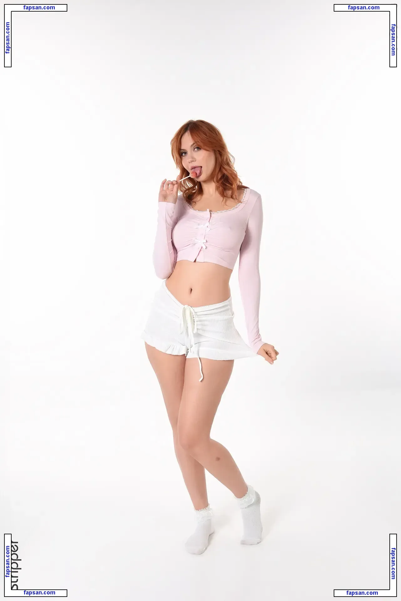 layanadevis nude photo #0693 from OnlyFans