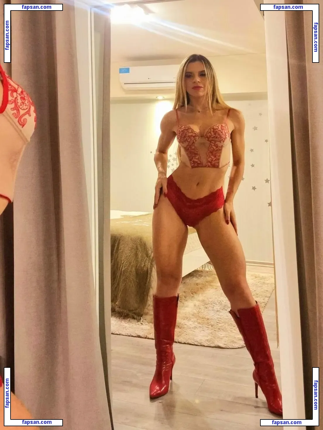 Layla Reis nude photo #0011 from OnlyFans