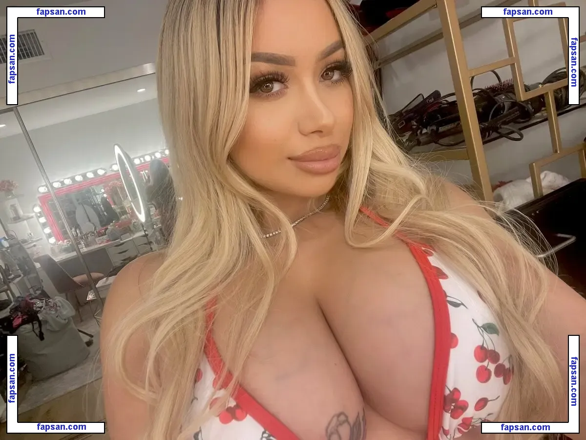LaylaMonetttt nude photo #0003 from OnlyFans
