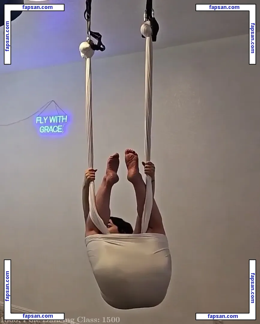 Layna Lazar nude photo #0144 from OnlyFans