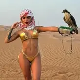 Lays Peace голая #0011