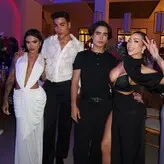 Lays Peace голая #0019