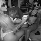 Lays Peace голая #0023