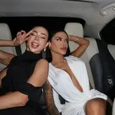 Lays Peace голая #0024