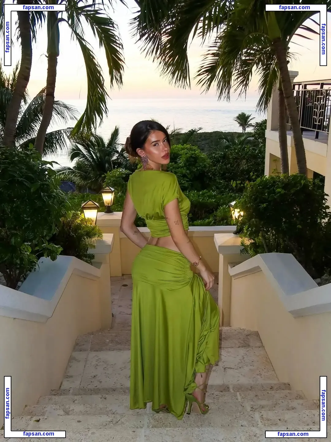 Lea Elui nude photo #0695 from OnlyFans