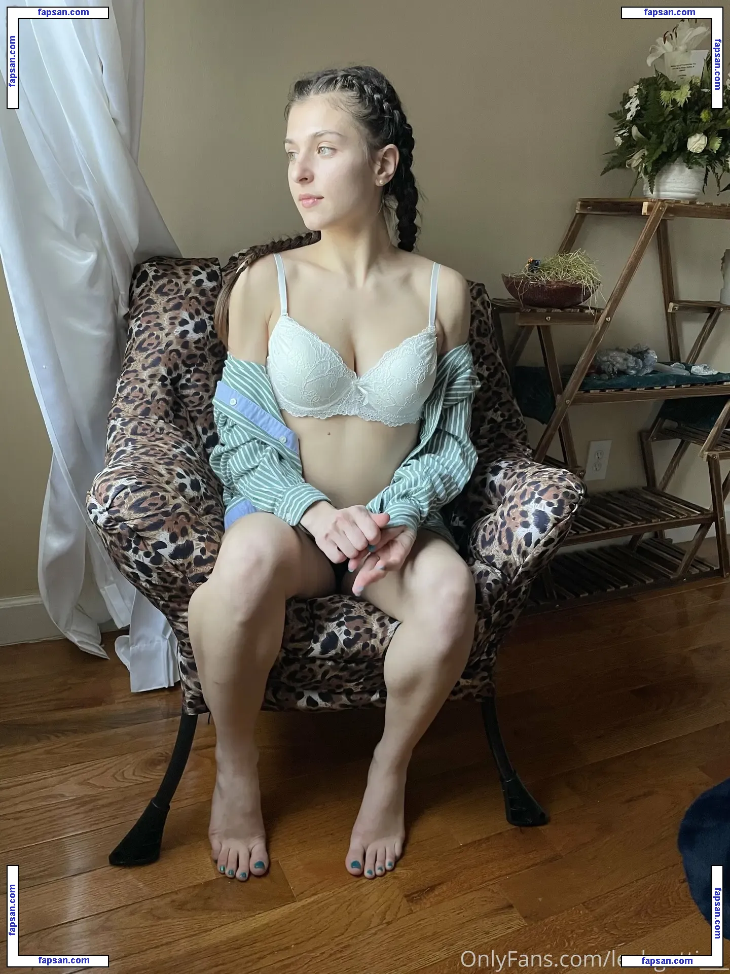 Leah Gotti nude photo #0358 from OnlyFans