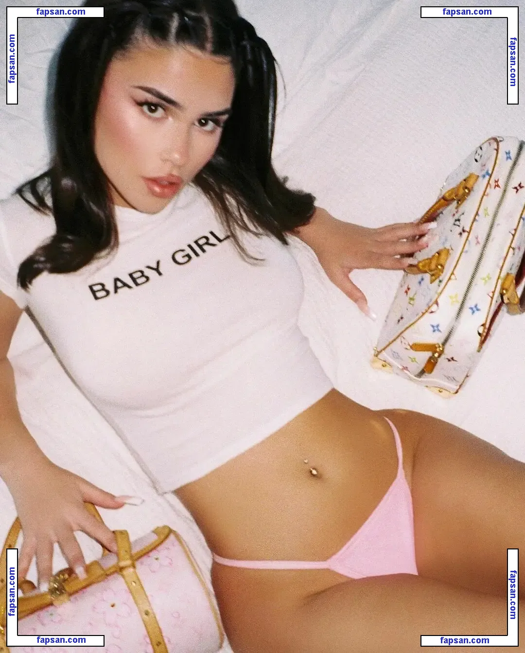 Leah Halton nude photo #0023 from OnlyFans