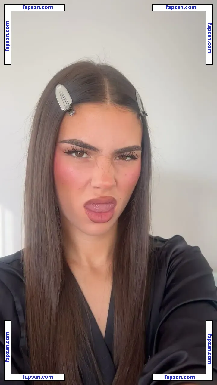 Leah Halton nude photo #0306 from OnlyFans