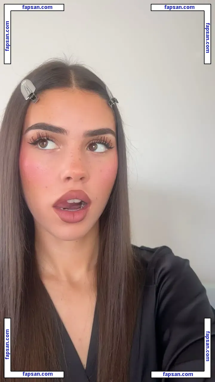 Leah Halton nude photo #0326 from OnlyFans