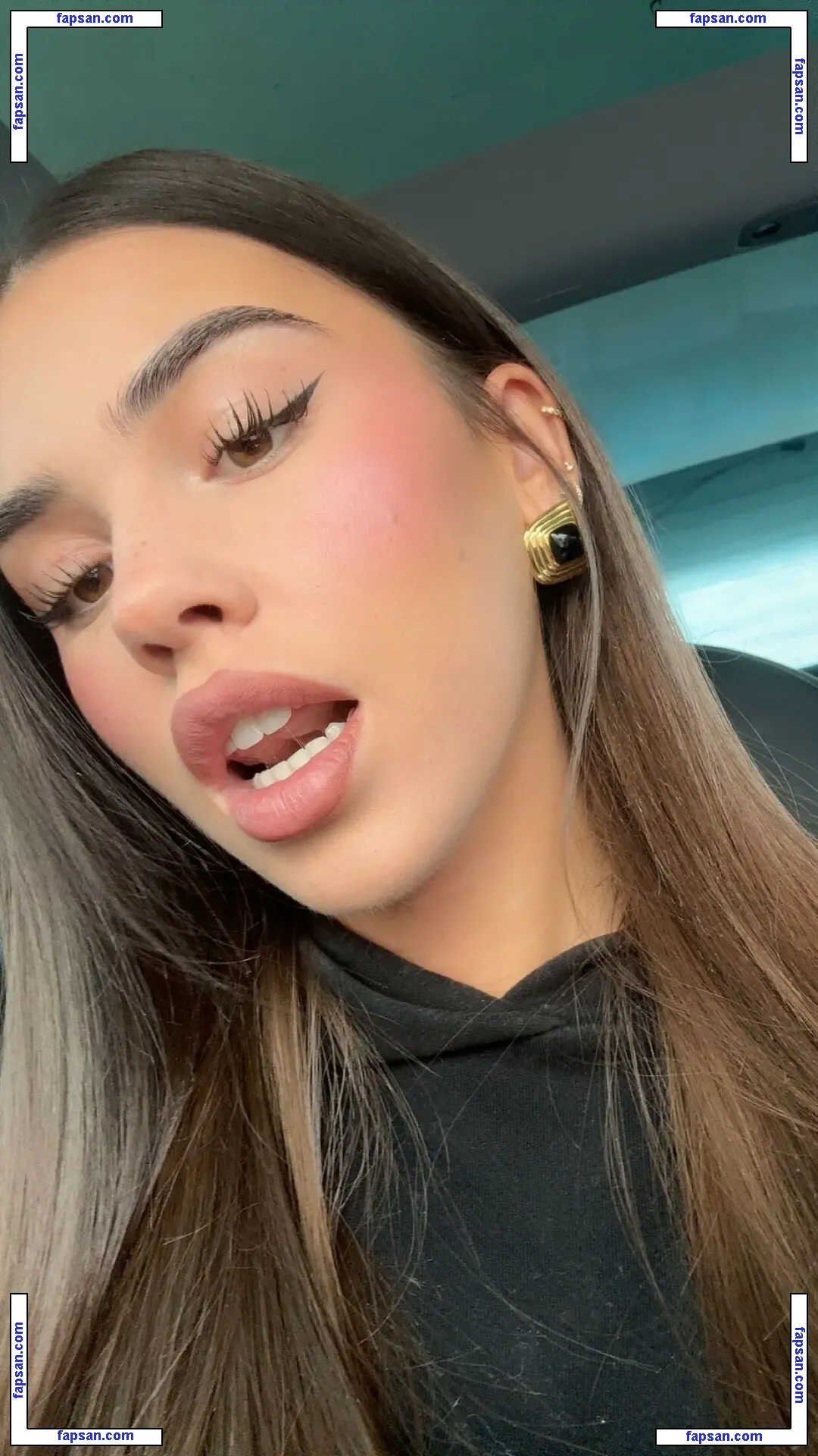 Leah Halton nude photo #0342 from OnlyFans