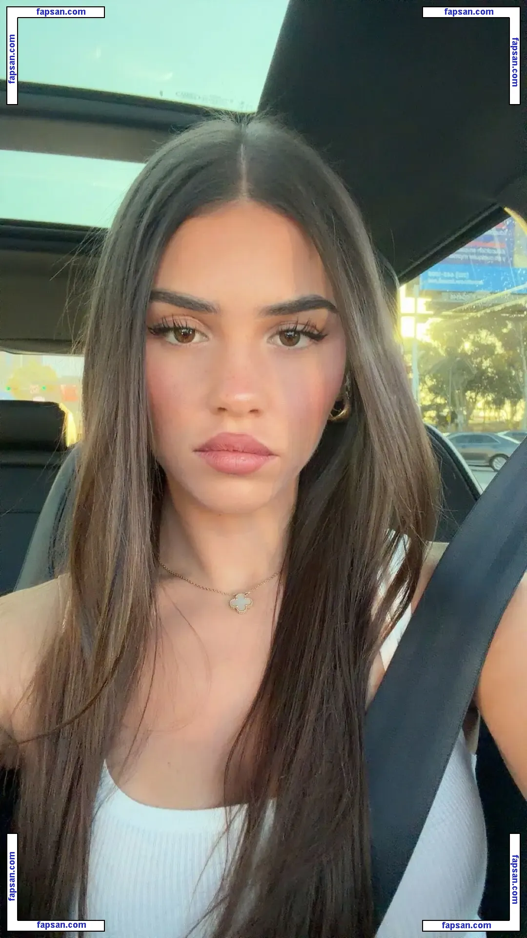 Leah Halton nude photo #0414 from OnlyFans