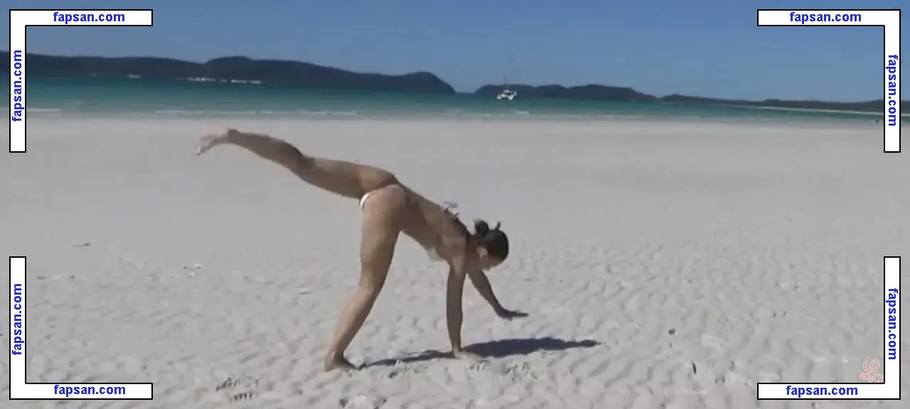 Leah Halton голая фото #0427 с Онлифанс